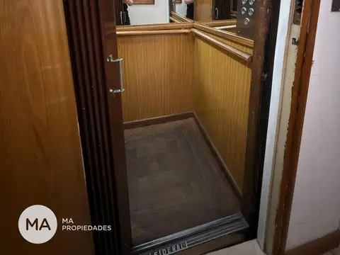 Departamento 5 ambientes con 2 baños