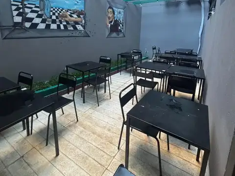 Local en Venta Via Pública