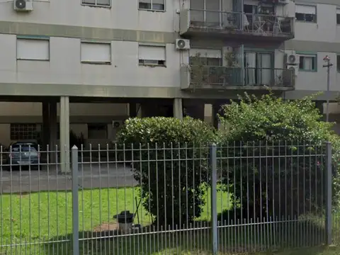 DEPARTAMENTO EN ALQUILER EDIFICIO 10