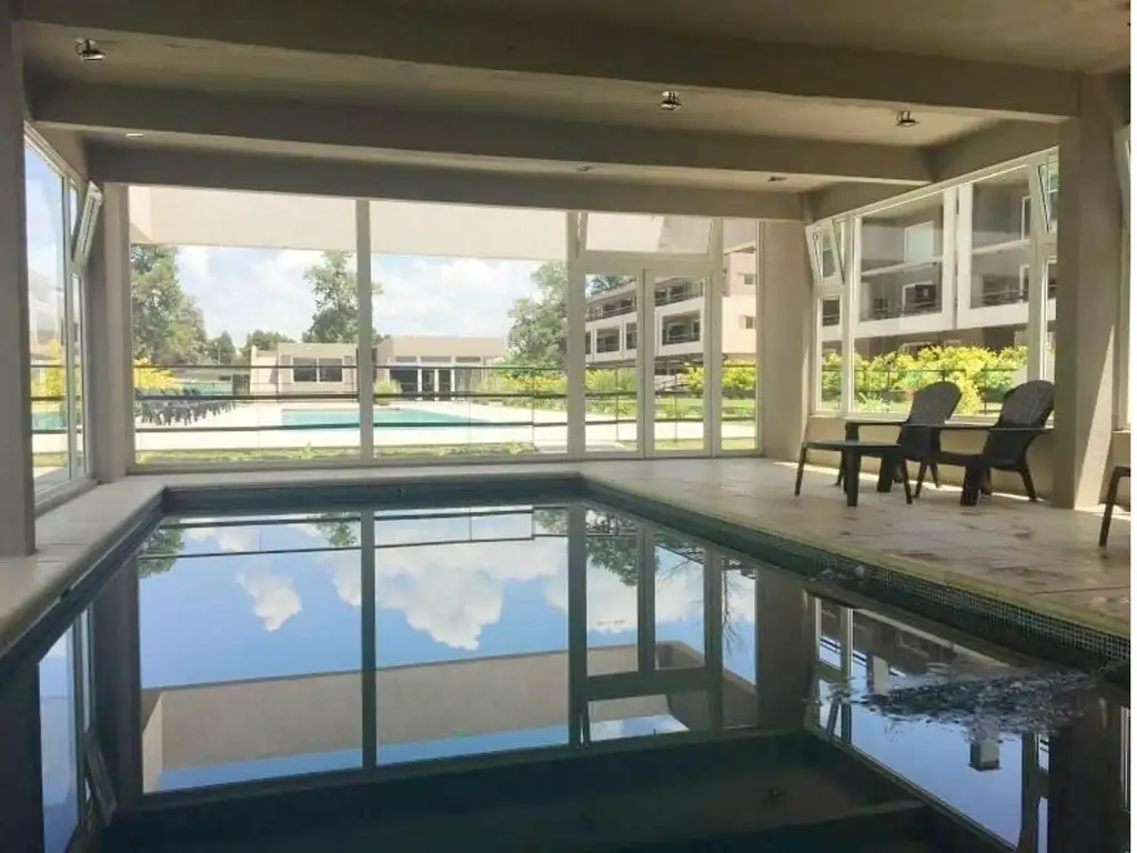 Mariano Acosta 2000 con cochera