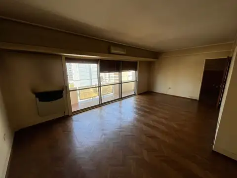 Departamento en Venta de 4 dormitorios