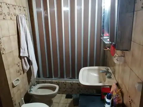 PH 4 Ambientes y Amplia Terraza (Ideal Para Actualizar y Ampliar)