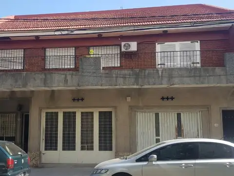 Casa en Alquiler 3 dormitorios! impecable!