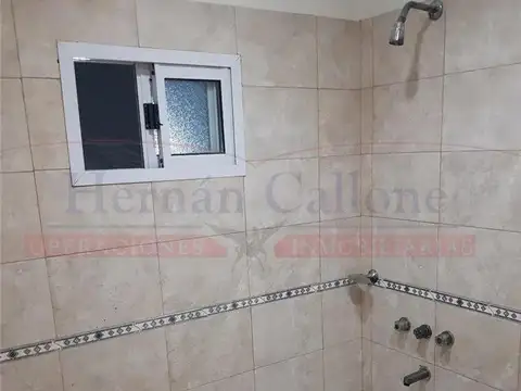 GRAN GALPÓN DE 450 M² EN LA TABLADA