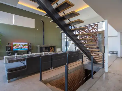 Casa en Alquiler de 3 dormitorios