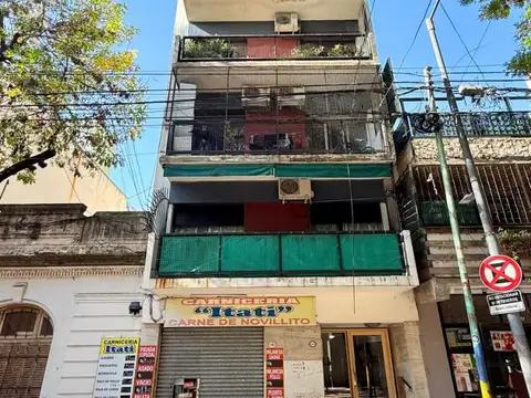 Alquiler Monoambiente con patio - La Boca