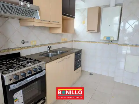 Departamento en Alquiler en Villa Pueyrredon, $ 900.000