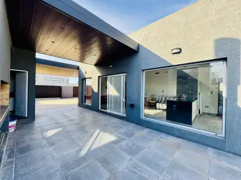 CASA EN VENTA EN DON MATEO