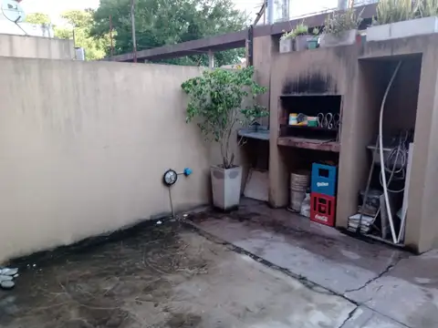 Depto Tipo Casa en Alquiler en Villa Ballester, $ 600.000