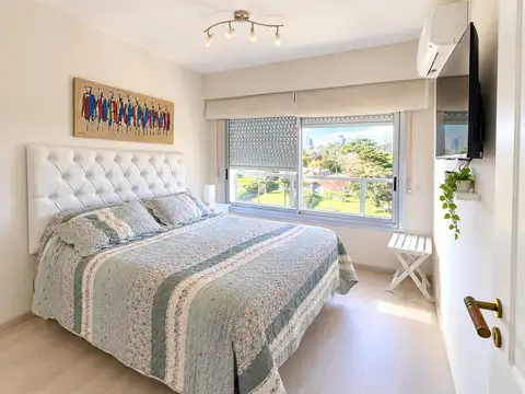 Departamento en Playa Mansa