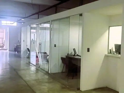 Exclusivo Local en venta en Barrio Naon