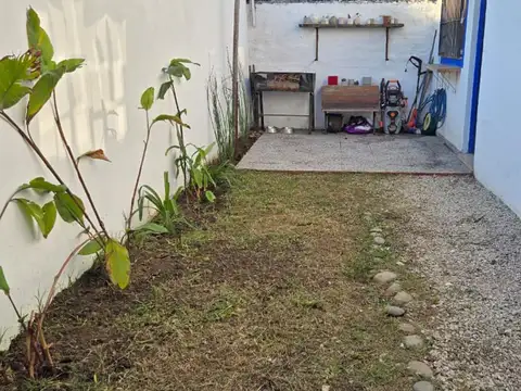 Depto Tipo Casa en Venta de 2 dormitorios