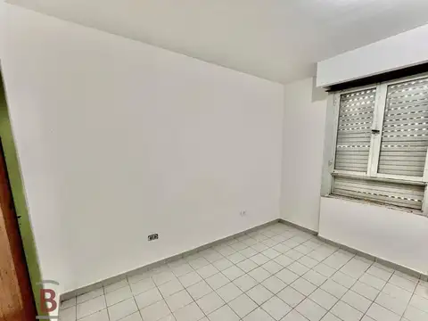 ¡VENDE! Departamento en calle 1 e/ 33 y 34