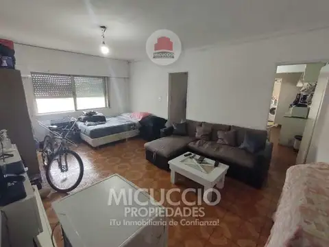 Departamento en venta | Tapia de Cruz N°1169 (2°B) | Escobar centro. PERMUTA
