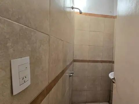Depto Tipo Casa 2 ambientes con 1 baño
