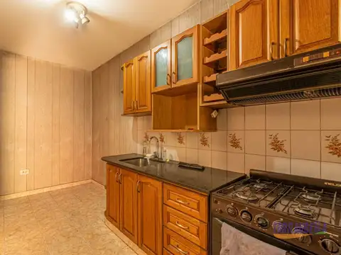 Depto Tipo Casa 4 ambientes con 2 baños