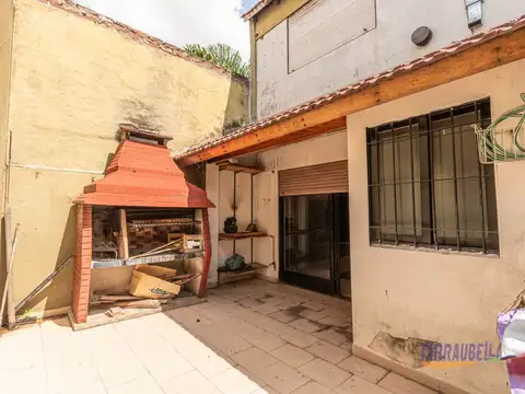 Depto Tipo Casa en Venta con 1 cocheras