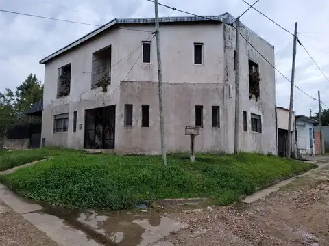 Casa - Venta - Argentina, Concordia - SARGENTO CABRAL 800