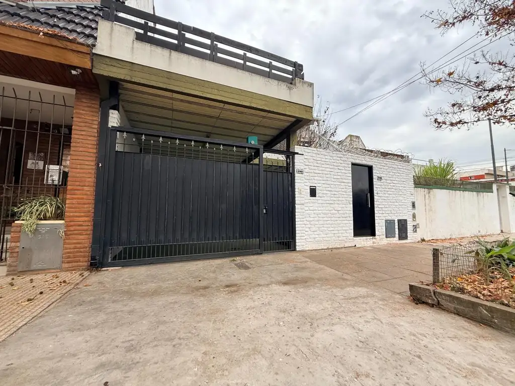 Escobar 3000, Piso PB