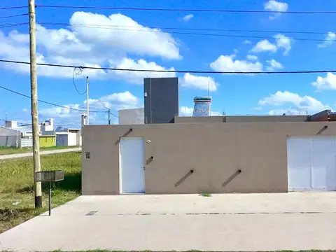 Moderna Casa de 1 Dorm. en Alquiler- Las Lilas