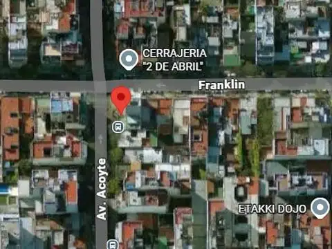 Franklin e/ Acoyte y Hidalgo