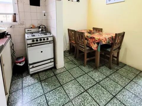 Depto Tipo Casa 3 ambientes con 1 baño