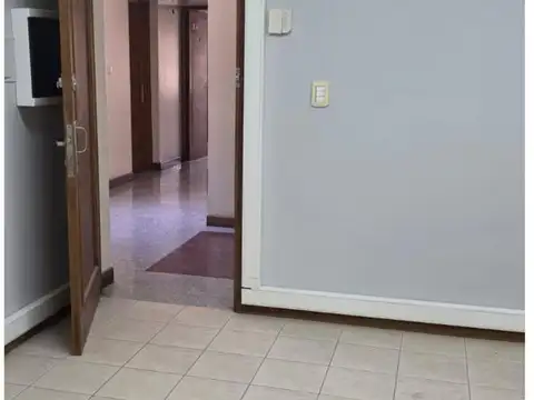 Pedro Molina al 171