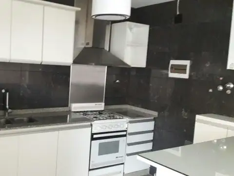 Dúplex Alto de Manantiales - 3 Dorm.- 3 Baños