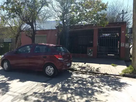 Casa en  venta en G. de Laferrere