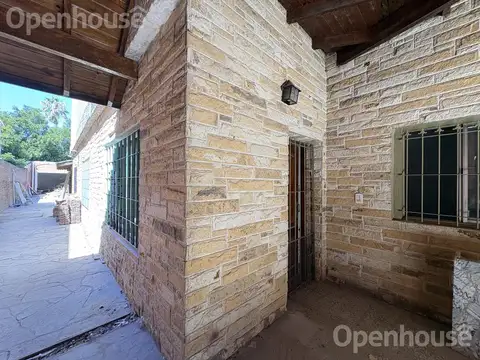 ALQUILER- DEPTO 2 AMBIENTES AMPLIO- CENTRO DE DERQUI