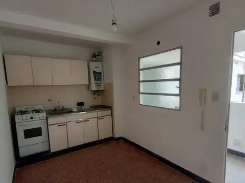 Departamento en Alquiler en Centro, $ 280.000