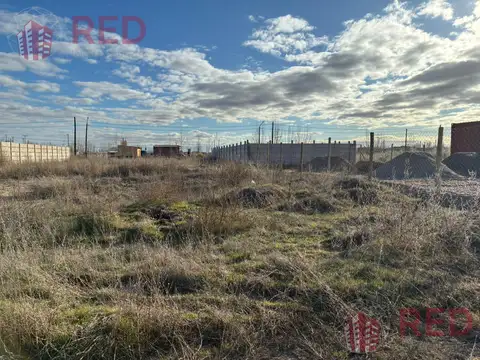 Vende Terreno en Jardines de Limay Lote 13 Manzana T