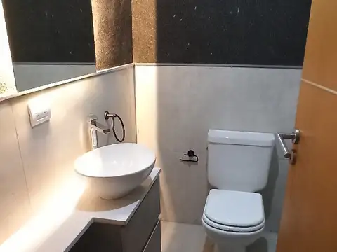 Departamento en Venta al Noreste