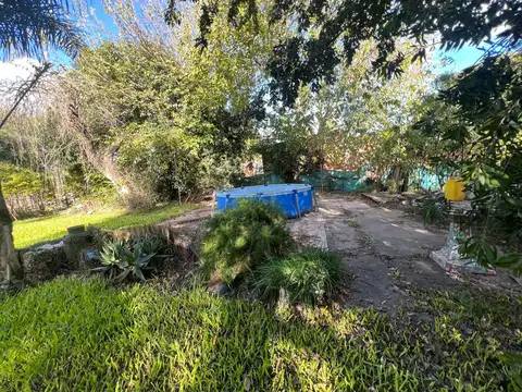 Casa 6 ambientes con 2 baños