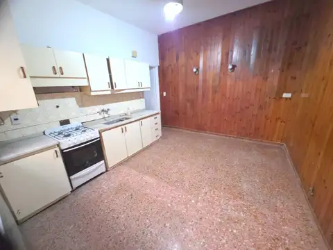 Depto Tipo Casa en Alquiler en Villa Lynch, $ 1.200.000