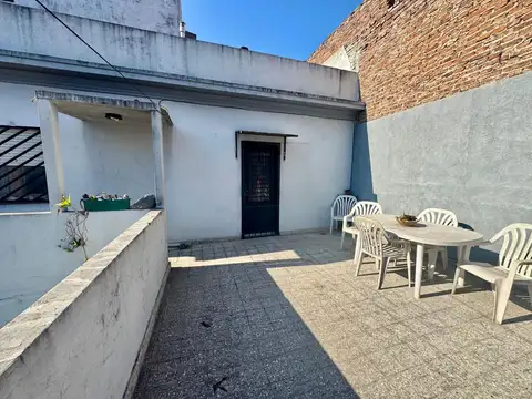 Depto Tipo Casa en Venta en Caseros, USD 68.000
