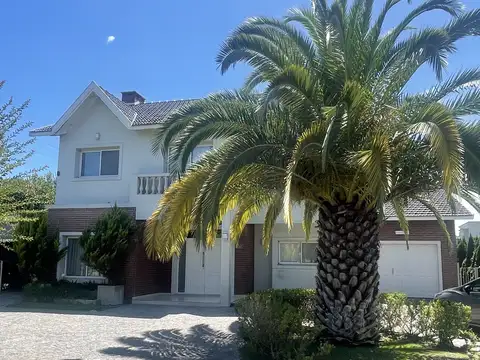 Casa 5 ambientes en alquiler en Ombues de Hudson