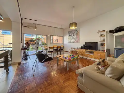 Casa 6 ambientes con 3 baños