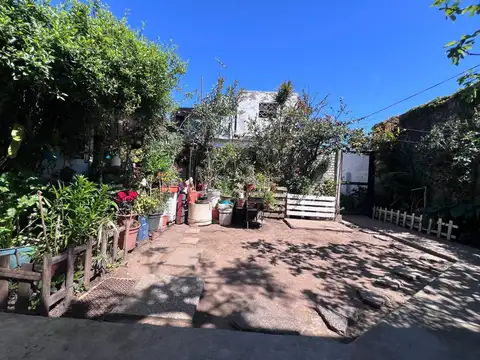 Depto Tipo Casa en Venta 45 años