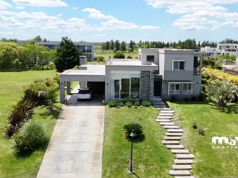 CASA EN VENTA - LA RESERVA SOFITEL