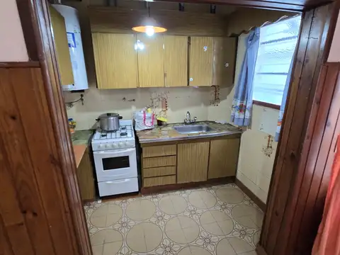 Diagonal 103 700, Piso 0