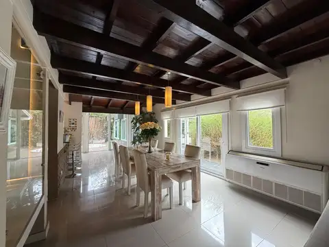 Casa en Venta al Este
