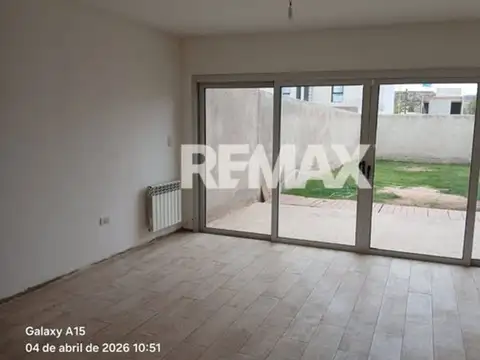 Depto Tipo Casa 3 ambientes con 1 baño