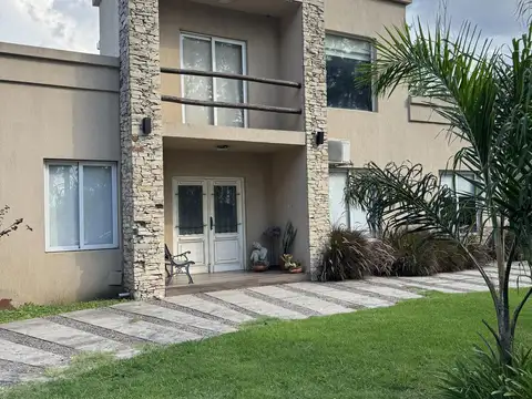 VENTA  CASA ALTOS DEL SOL ITUZAINGO NORTE