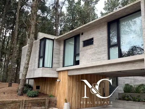 Casa en Alquiler Temporal de 4 dormitorios