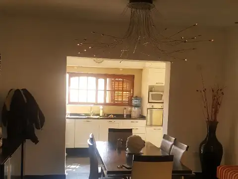 Casa en Venta en Ramos Mejia Sur, USD 180.000