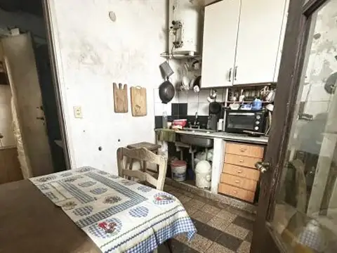 Casa 3 ambientes con 2 baños