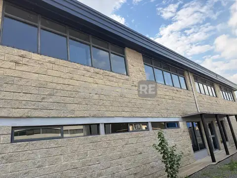 Depósito 1.300 m² en Alquiler - Polo Industrial Ezeiza