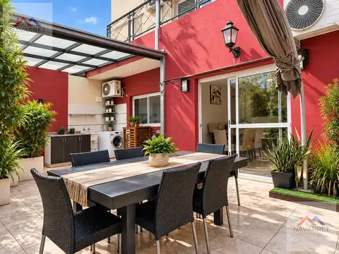Depto Tipo Casa en Venta 50 años