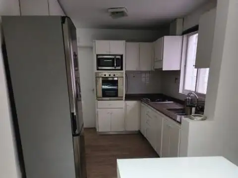 Departamento en Alquiler de 3 dormitorios